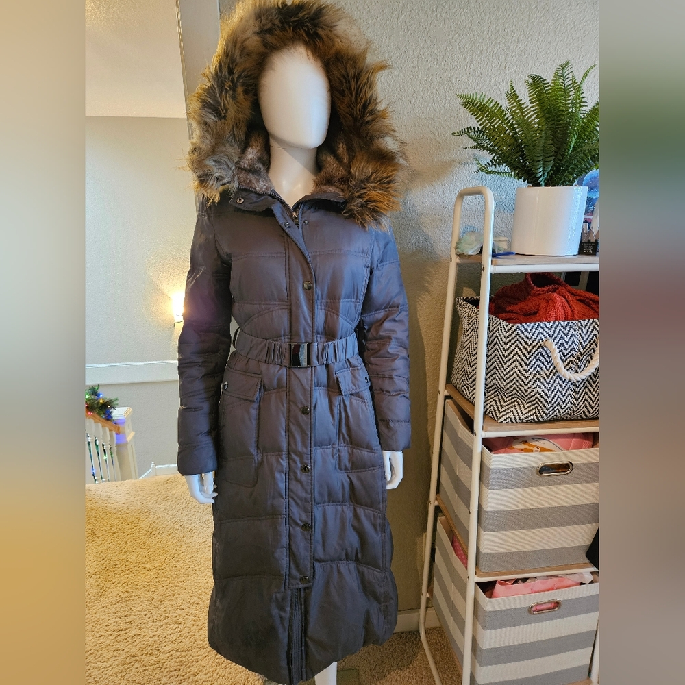 Women's belted long faux fur hooded Puffer Coat - Dark Gray